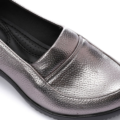 Women's Comfort Slip-On Shoe with Hidden Wedge