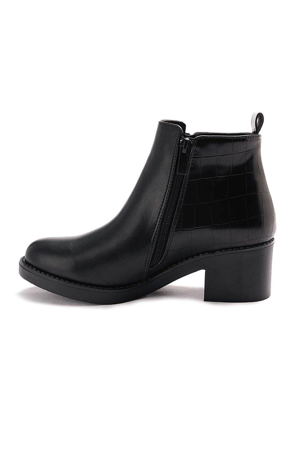 XO Style Ankle Boot