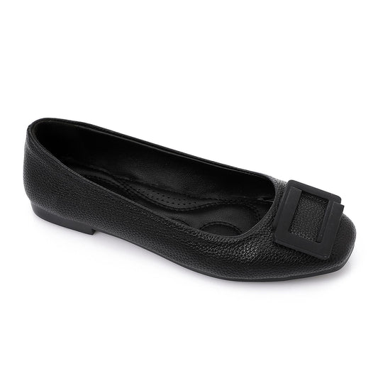 Black Upper Detailing Leather Ballerina