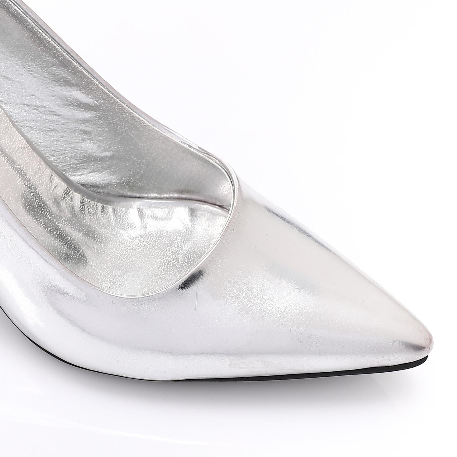 Silver Kitten Heel Patent Leather Pointed Shoes
