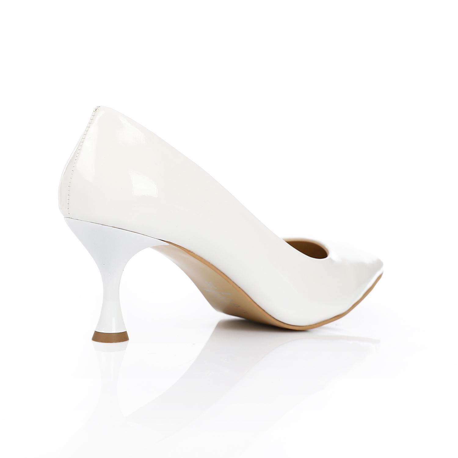 Patent Leather Kitten Heel Pointed Shoes