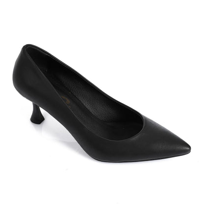 Black Pointed-Toe Kitten Heel Pump
