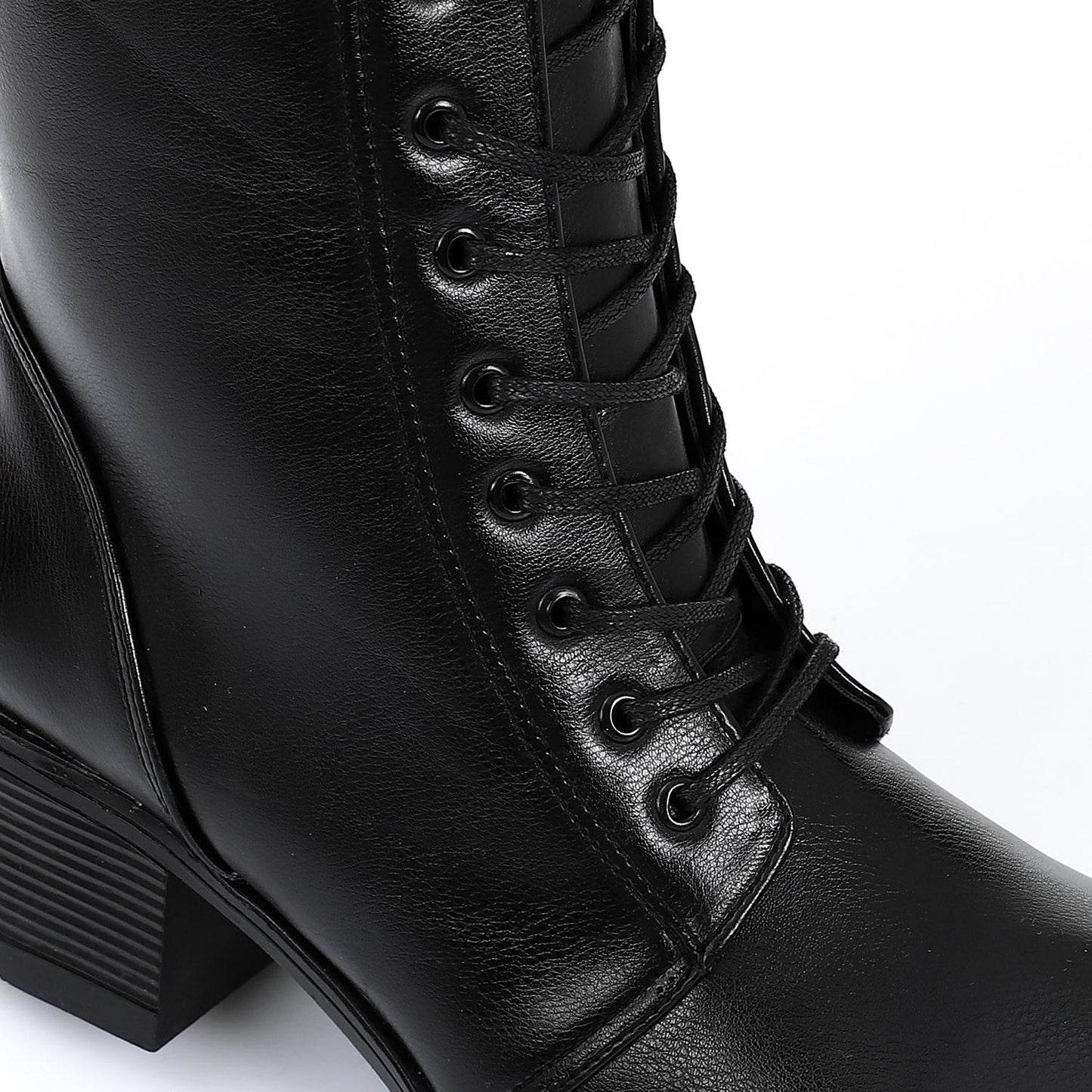 Leather Boot With Zip