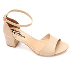 Comfortable women's sandal with a wide heel - High Quality Materials- White.