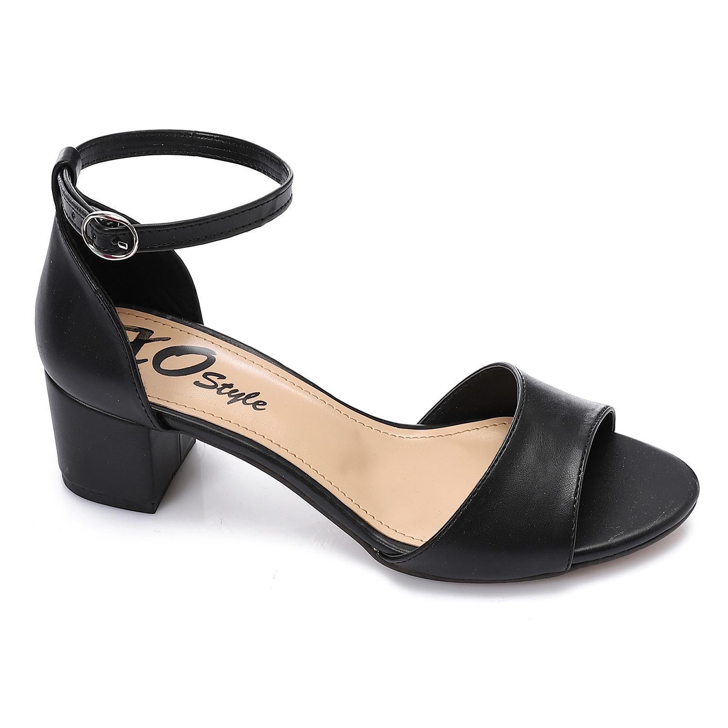Comfortable women's sandal with a wide heel - High Quality Materials- White.