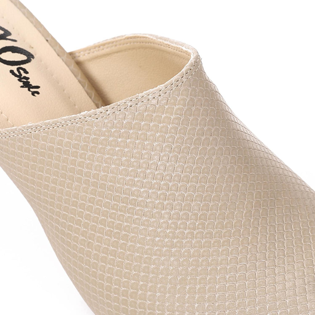 Beige Textured Leather Pointed-Toe Kitten Heel Mule