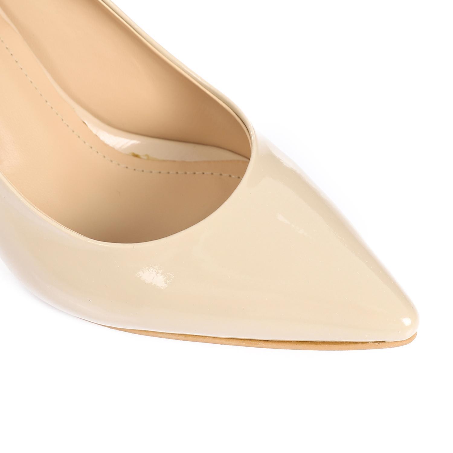 Patent Leather Kitten Heel Pointed Shoes