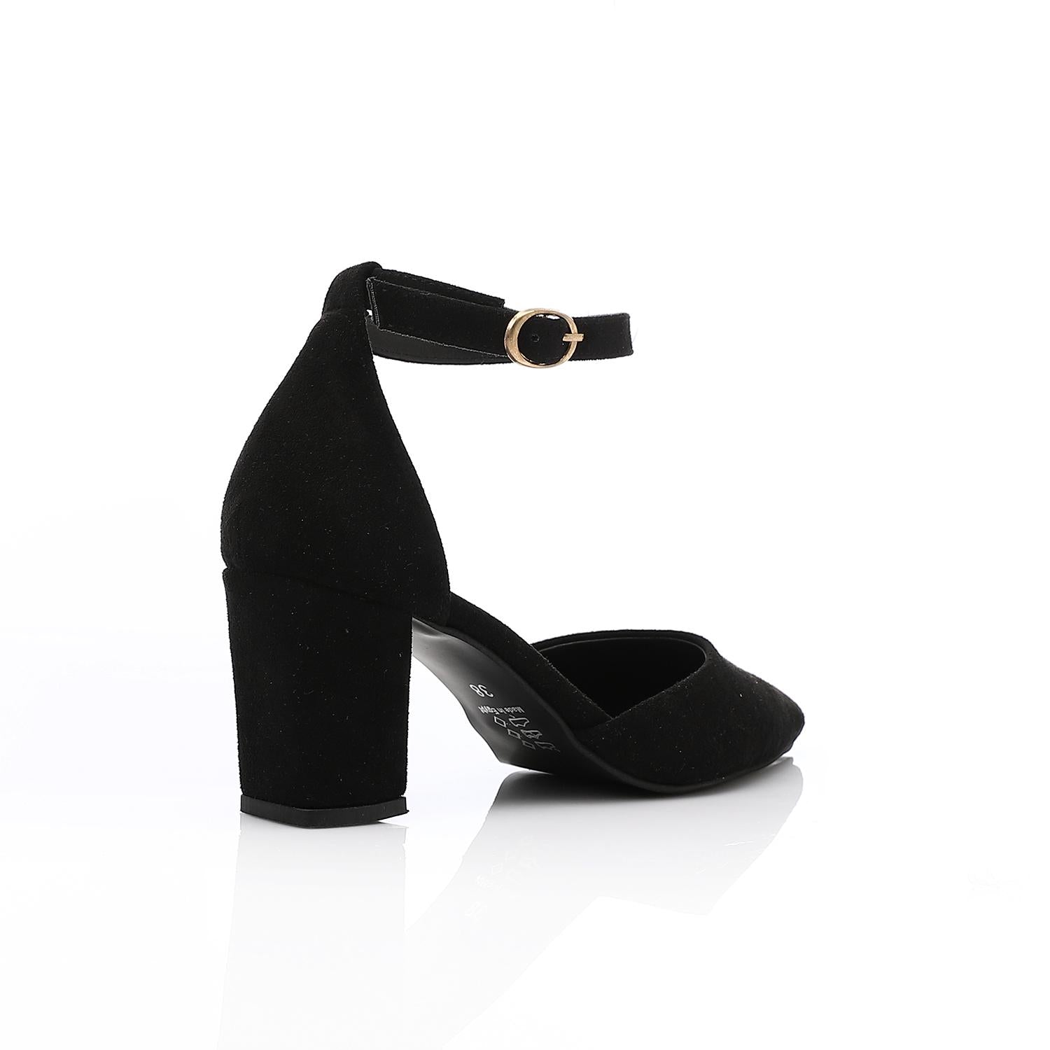 Fashionable Women Shoes Heels.
