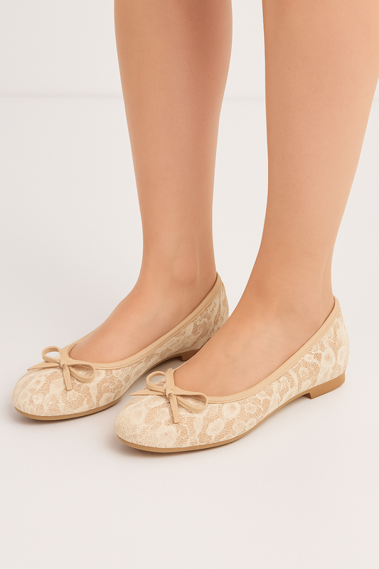 Lace Ballet Flats with Bow